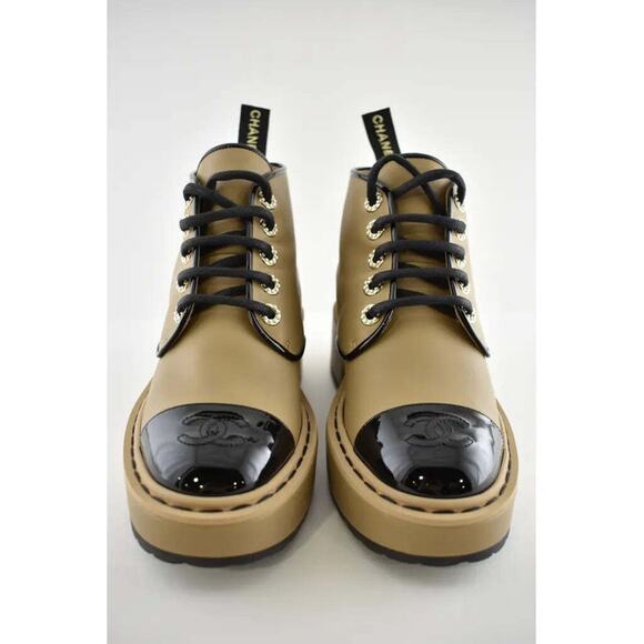 Chanel 20B Beige Black Leather Pearl CC Combat Lace Up Tie Ankle Short Boot 36 - Picture 4 of 10